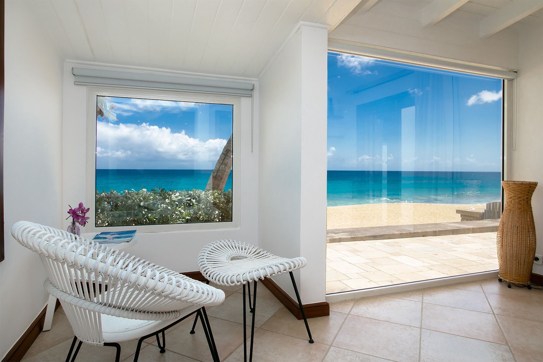 Blue Beach Villa villa photo.